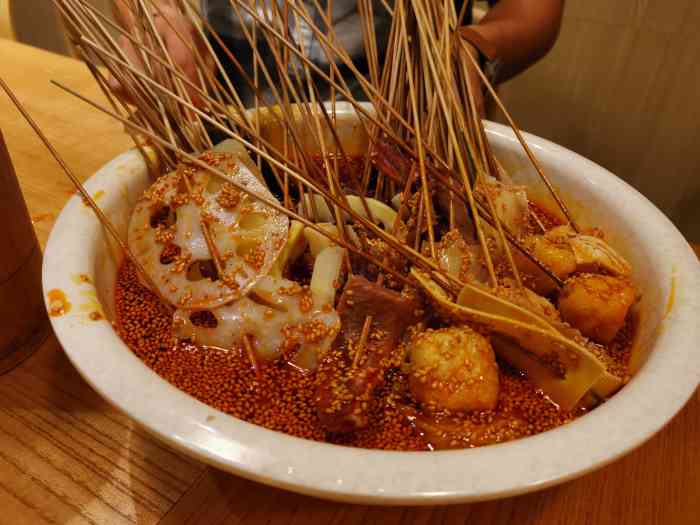 嘉州叶婆婆钵钵鸡(清江西路店)-"叶婆婆的位置不错,在清江西路地铁口