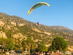 -费特希耶滑翔伞