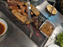 -马路牙子烧烤音乐酒馆(望京店)