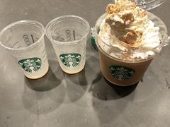 -星巴克(迪士尼小镇店)