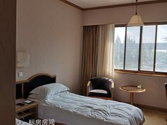 -紫藤宾馆