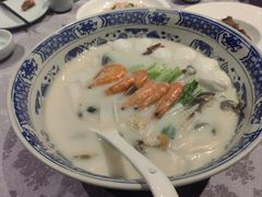 -山外山菜馆(玉泉路店)