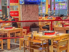 大堂-么肆烤肉·中式自助·烤肉大排档(街道口季佳PAI店)