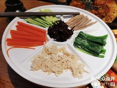 鸡丝麻酱拌米线-云海肴·汽锅鸡·云南菜(高德置地店)