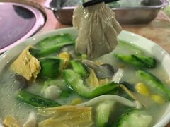 杂菌白果丝瓜煲-淇沙湾渔村餐厅