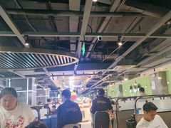 -金滏山烤肉·海鲜·火锅自助餐厅(襄阳万达店)