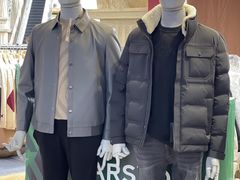 -王府井奥莱临潼小镇(临潼店)