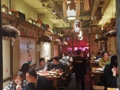 -泥糊破店小酒馆·团建聚餐(南京西路店)