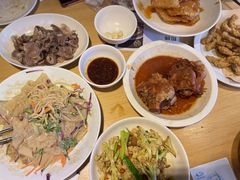 -关东小磨东北菜(上海长风大悦城店)