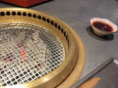 -铭牛烧肉·和牛海鲜自助(高新月牙湖店)