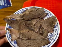-伊穆祥牛肉面总店·清真