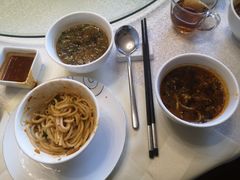 小锅米线-云腾食府·云南菜