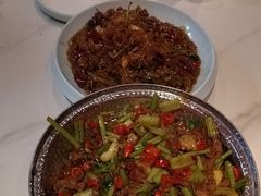 -亚伟瓦罐面美食城(淇县总店)