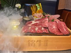 -铭牛烧肉·和牛海鲜自助(高新月牙湖店)