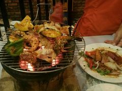 -Lanterns Vietnamese Restaurant