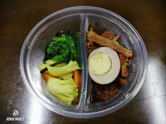 黄袍滑蛋大虾套餐-上海小南国(正大店)