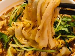 石河子凉皮-西域阿里马新疆菜·清真(桂花路店)