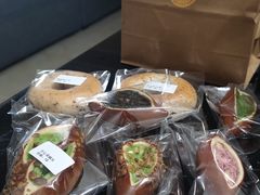 -雀食面包店(钟楼店)