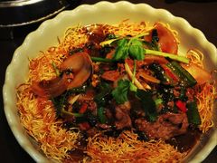 紫苏牛柳煎面-大头虾越式风味餐厅(光明广场店)