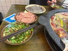 -黄潇洒老火锅(九眼桥宏济巷店)