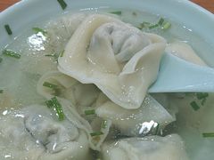 -潘国仙耳光馄饨(黄家阙路店)