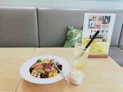 -F+轻食健身赋能空间(中华北路国贸商场店)