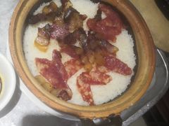 腊味煲仔饭（例）-榕记(番禺总店)