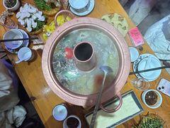 -民食香·腊排骨野生菌美食(木府店)