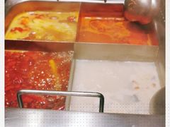 -海底捞火锅鲜切牛肉主题店(长寿路店)