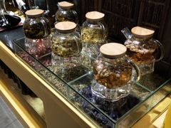 -领鲜活海鲜榴莲自助火锅(东门店)