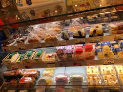 -昆明冠生园·蛋糕·面包(南强街店)