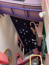 -奈尔宝·儿童乐园·亲子餐厅(华采天地店)