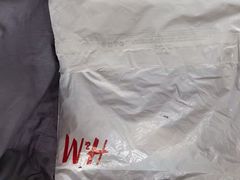 -H&M(鹏欣水游城店)