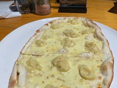 榴莲披萨-JINNS锦时 steak&pizza(浸信会礼拜堂旧址店)