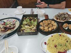 -老东镇啤酒屋海鲜加工·蒸汽海鲜·海鲜烧烤(台东店)