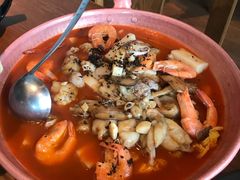 -云海肴·汽锅鸡·云南菜(天山百盛优客店)