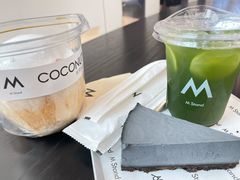 鲜椰冰咖-M Stand(西安大悦城店)