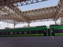 -伊宁站