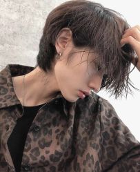 -ON STAR SALON