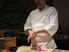 捏饭团-松涛日本料理