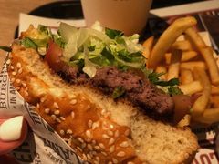 -The Habit Burger Grill 哈比特汉堡(复兴soho店)