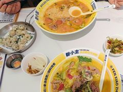 -粉小主·贵州酸汤牛肉粉(南京仙林金鹰店)