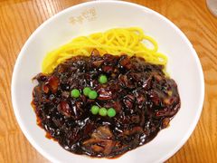 炸酱面-香港饭店0410(弘大店)