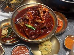 -草家酱蟹炭火烤肉店(珲春南路二店)