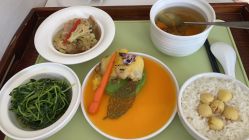 -乐茵敔山湾月子中心(独栋湖景店)