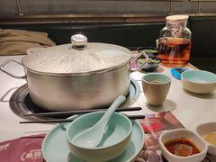 -洪氏嗨捞·猪肚鸡火锅(阳光天地店)