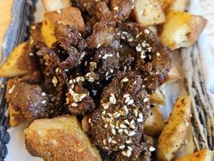 -维吾尔餐厅(宜山路店)