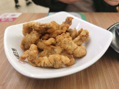 -小杨生煎(金山百联购物中心3楼店)