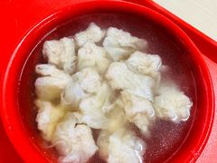 -张阿三馄饨店