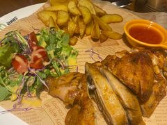 -JINNS锦时 steak&pizza(浸信会礼拜堂旧址店)